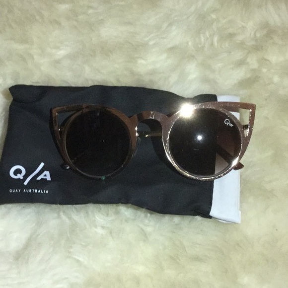 Quay Australia Sunglasses - Picture 2 of 3